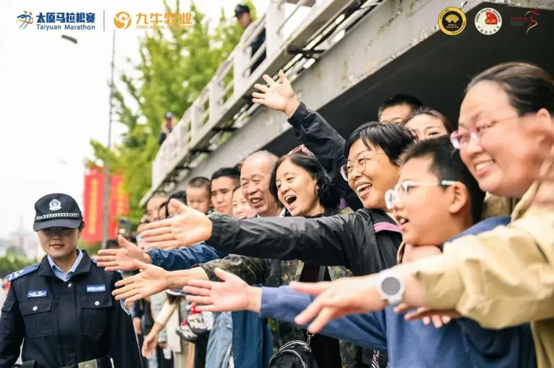 cn, 小时, 奔跑吧